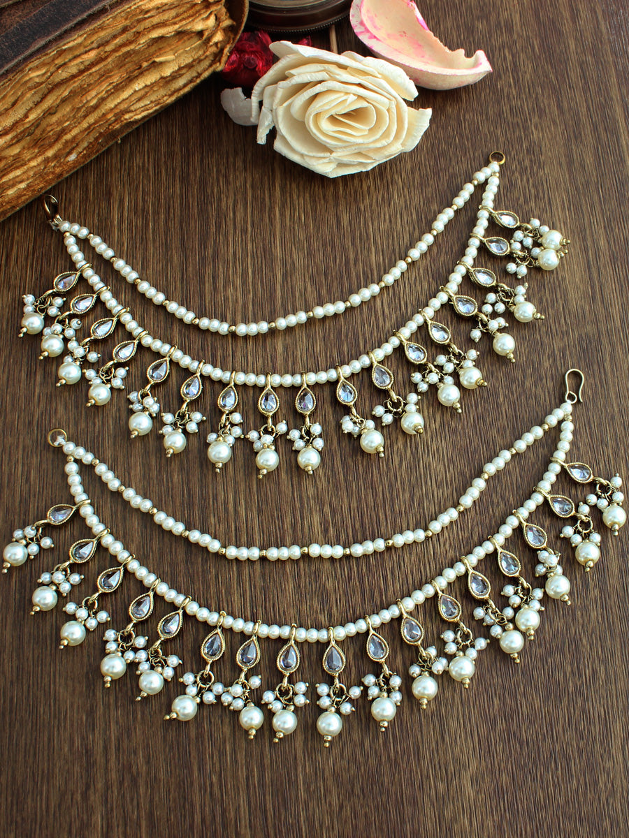 Rabia Ear Chain-white