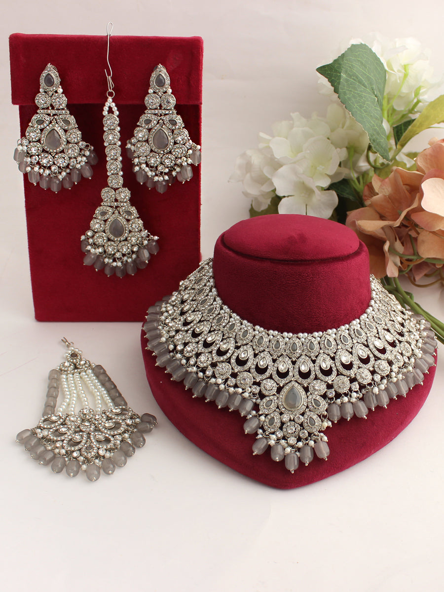 Somya Necklace Set-Grey