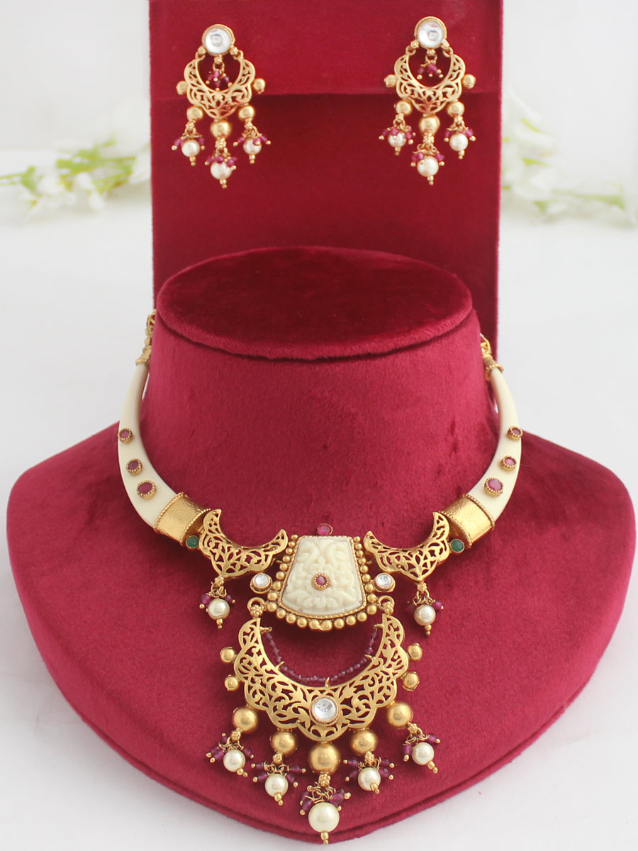 Niharika Necklace Set-Multicolor