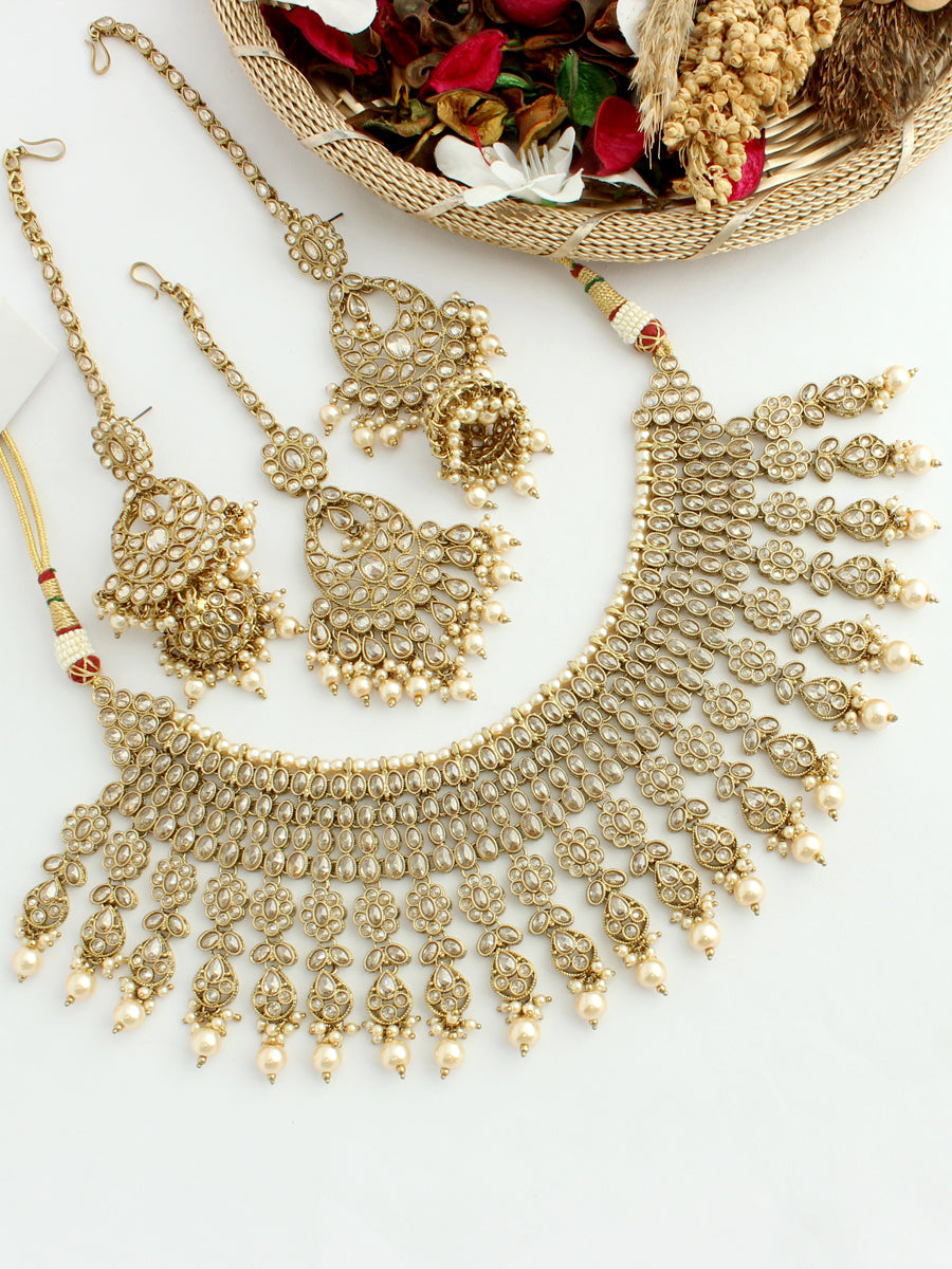 Mitakshi Necklace Set-Gold