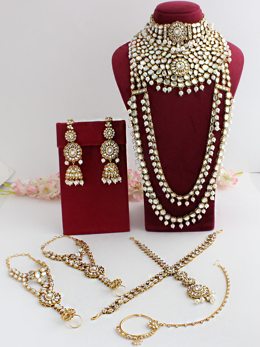 Maanvi Bridal Set