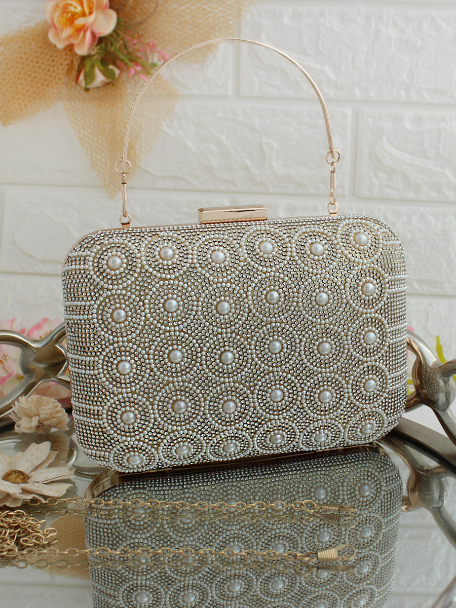 Aaniya Clutch Bag