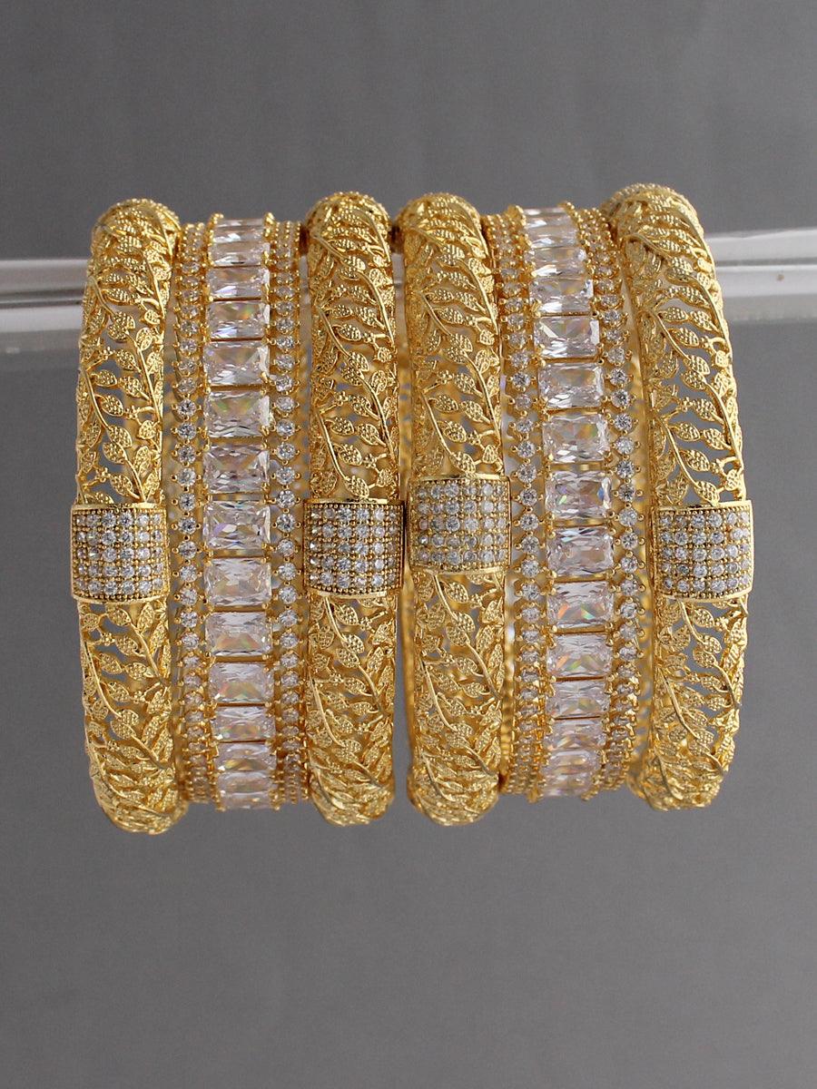 Ishani Bangle Set-Golden