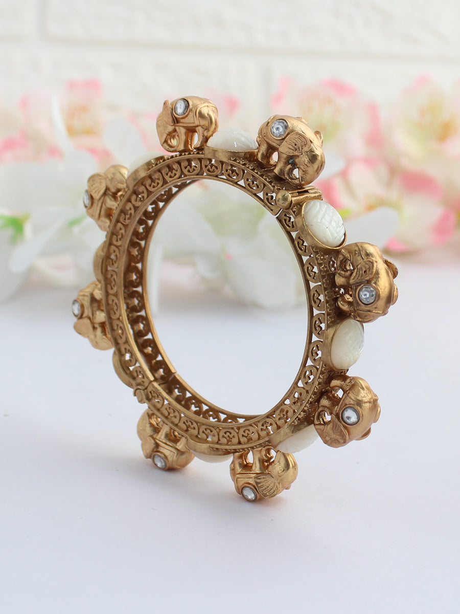 Udaipur Bangle-White