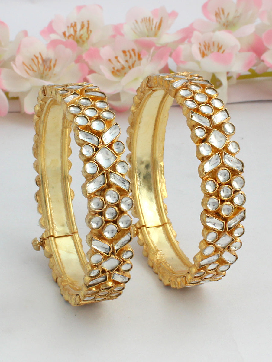 Vriddhi Bangle Set-White