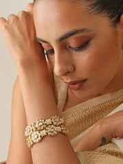 Utkarsha Bangle Set