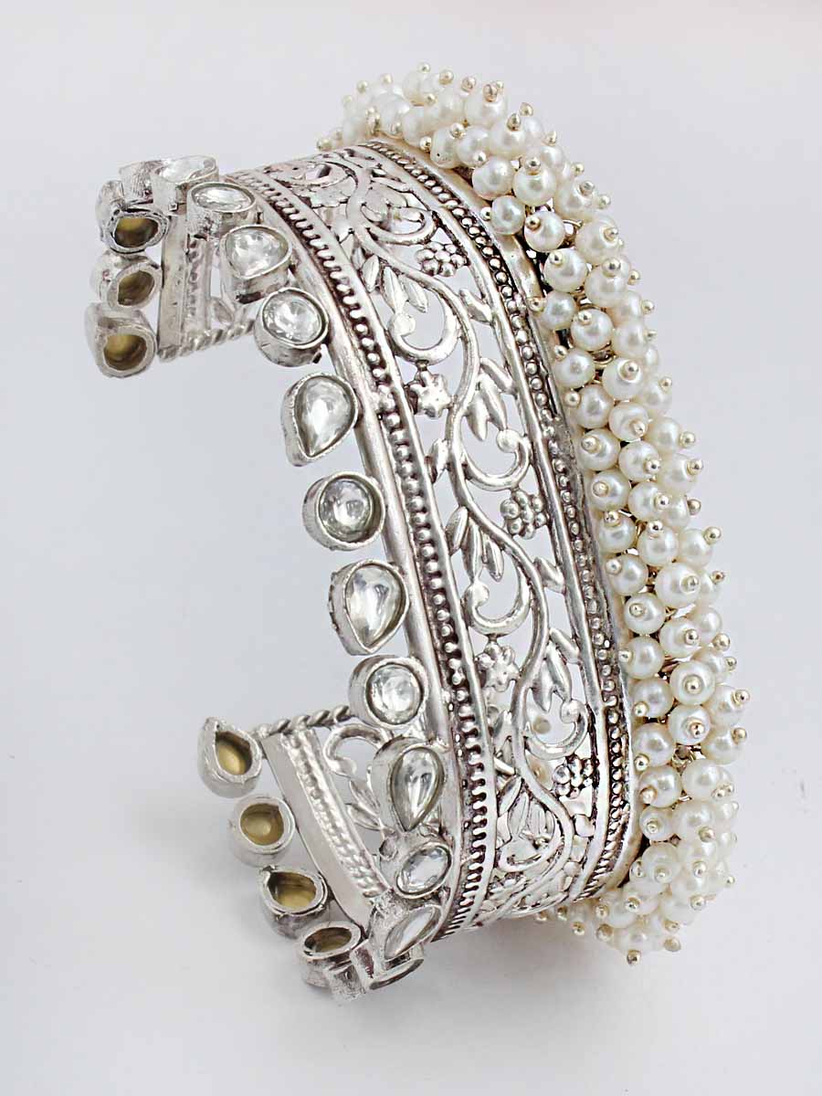 Navdha Cuff Bangle/ Bracelet