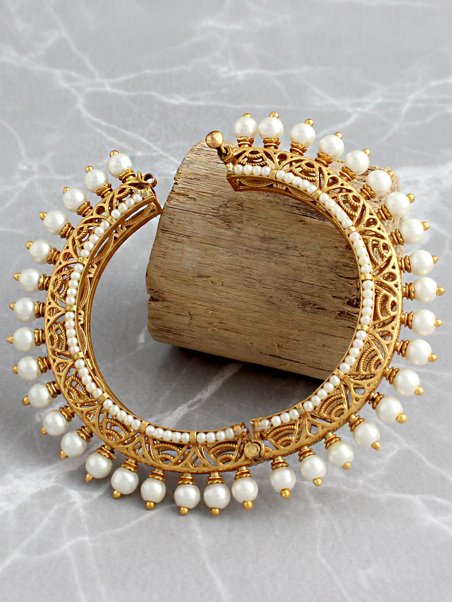 Nabhya Bangle