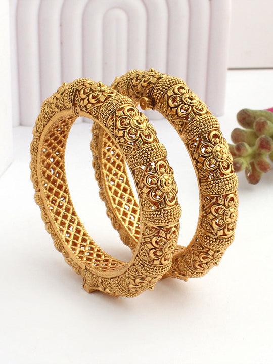 Jaya Bangle Set-Gold