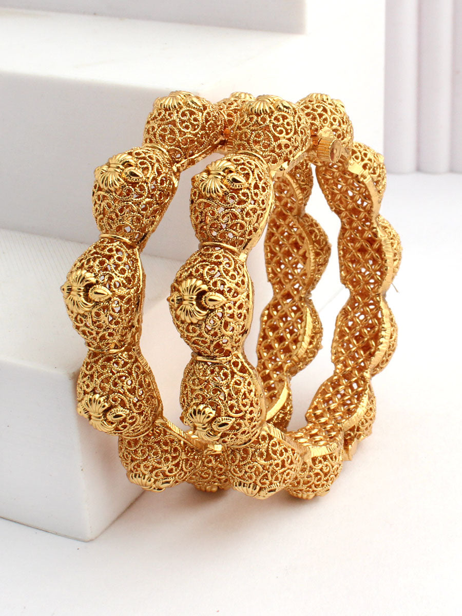 Sakshi Bangle Set