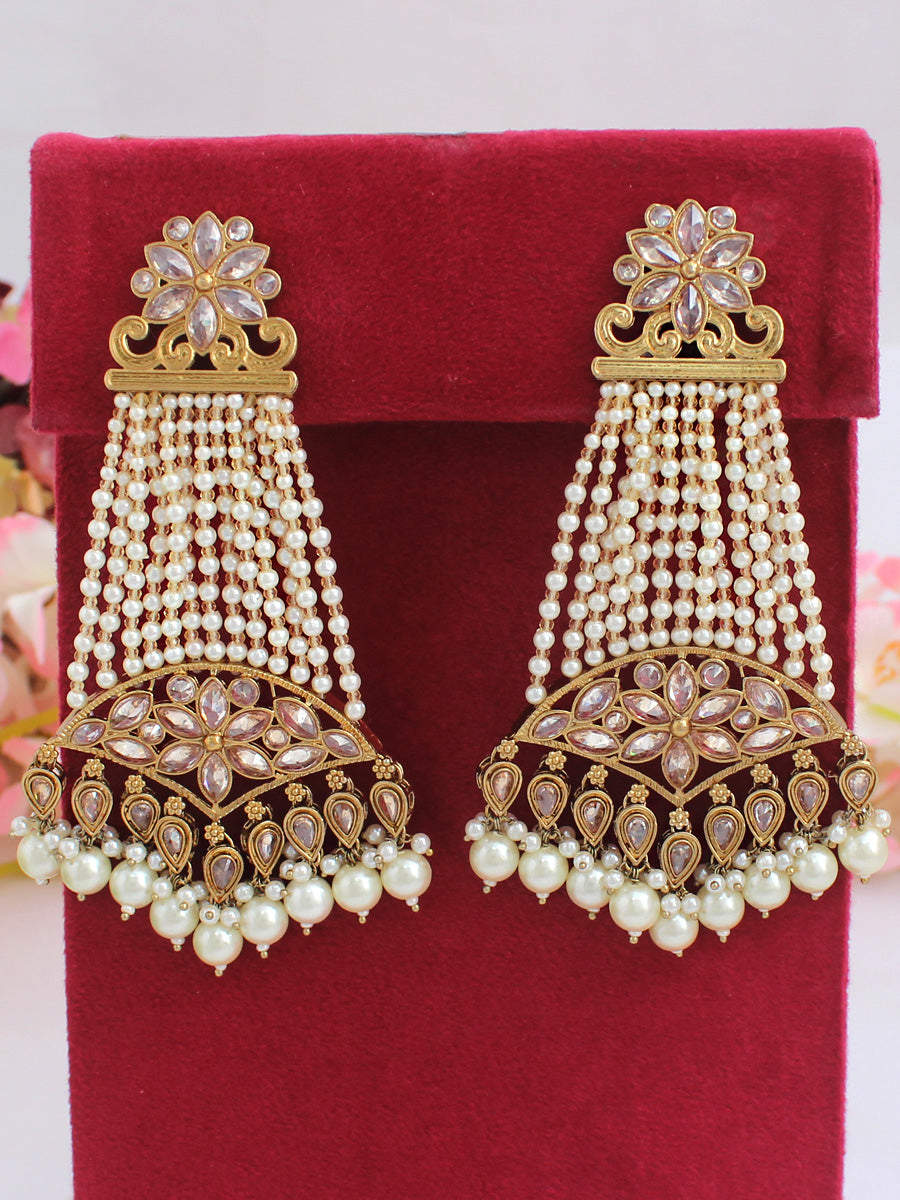 Heena Earrings-Pearl