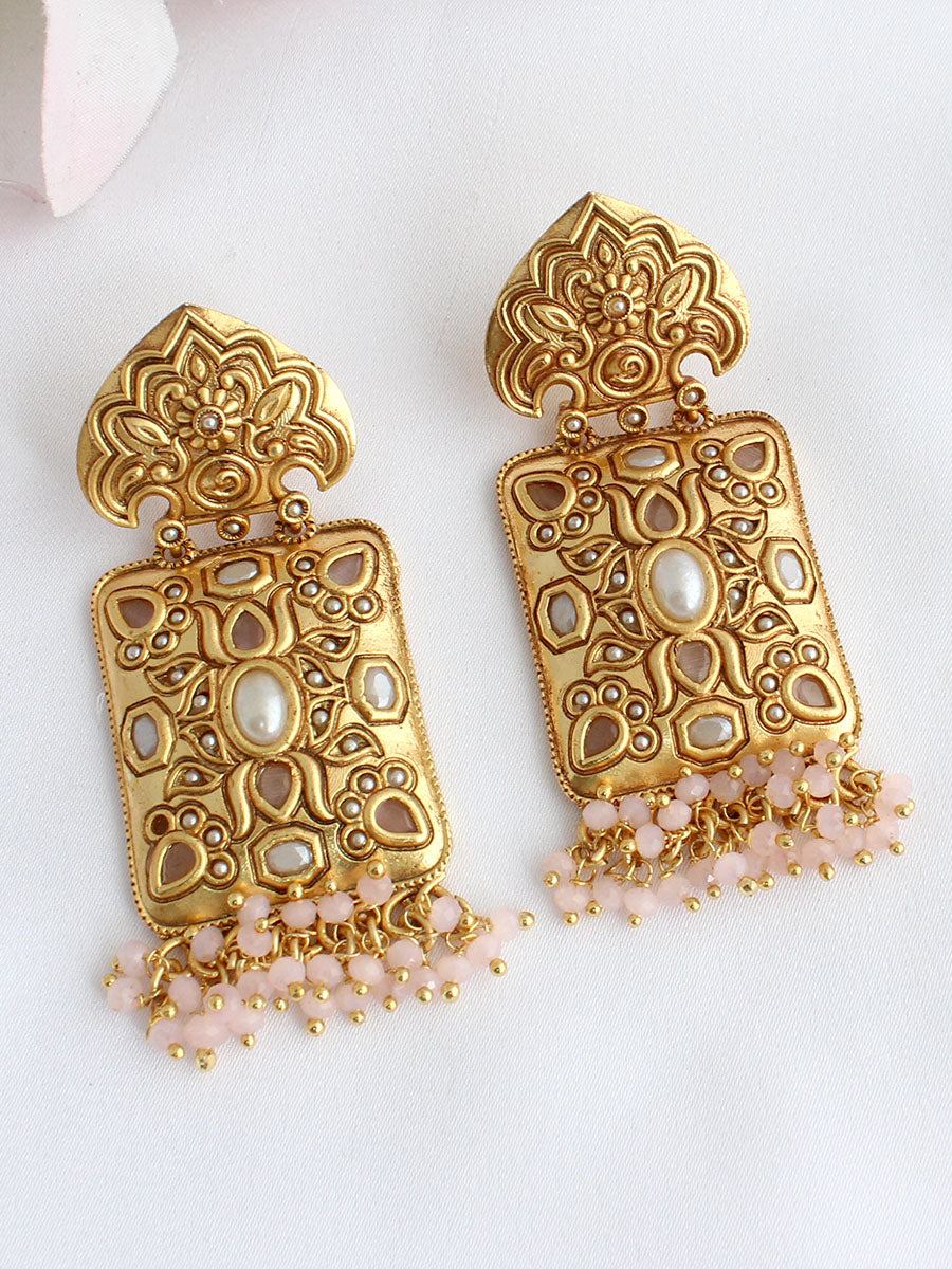 Artika Earrings - pastel pink