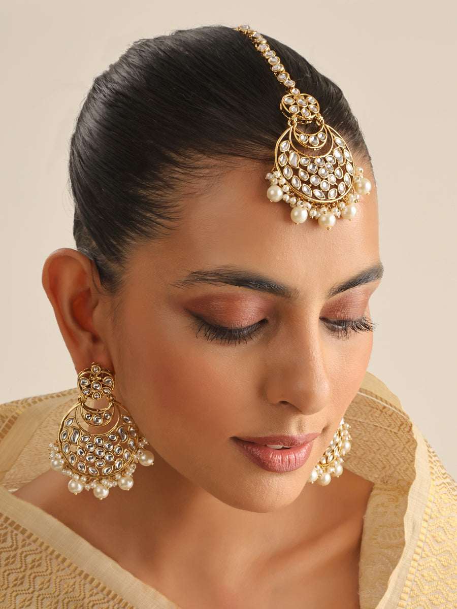 Snehal Earrings & Tikka