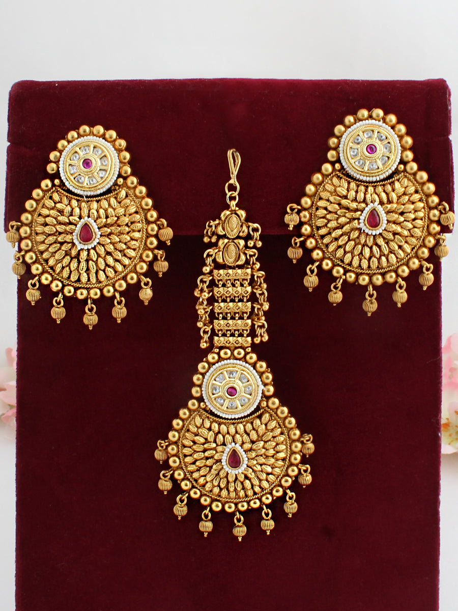 Revti Earrings & Tikka Set-Hot Pink