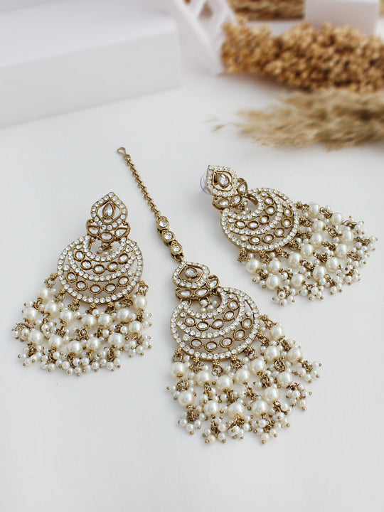 Tamanna Earrings & Tikka-Gold