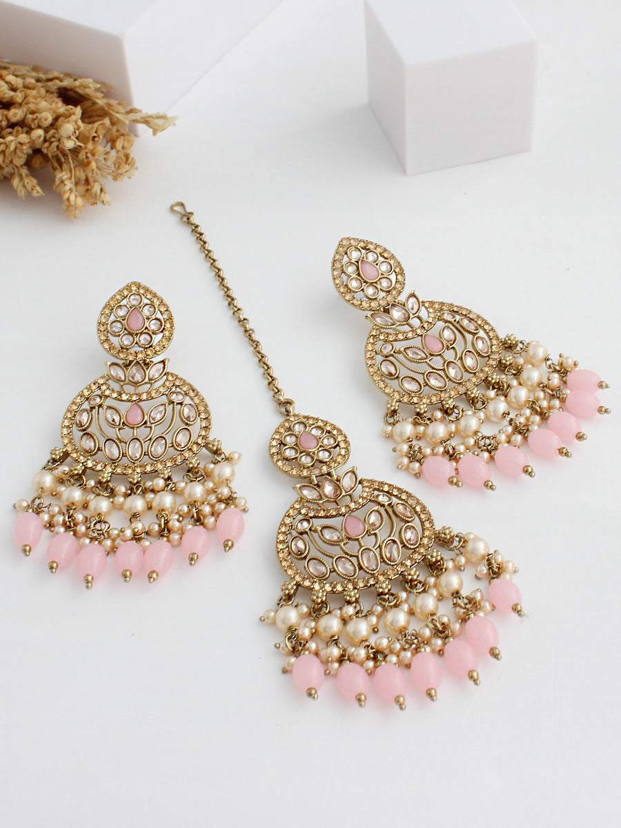 Akira Earrings & Tikka-Pastel Pink