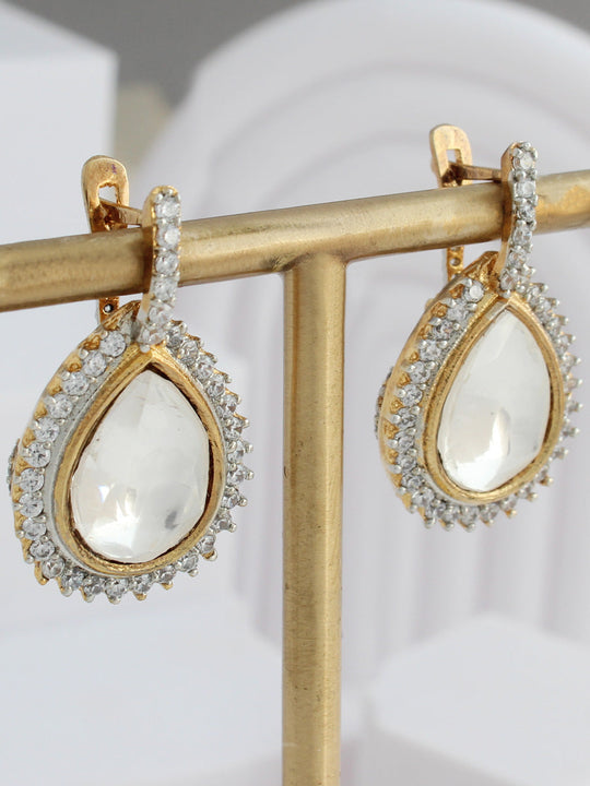 Zoe Earrings-white