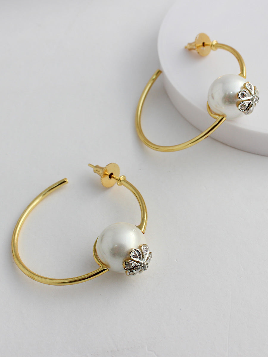 Molly Hoop Earrings-Pearl