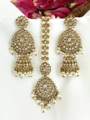 Ezzah Earrings & Tikka-White