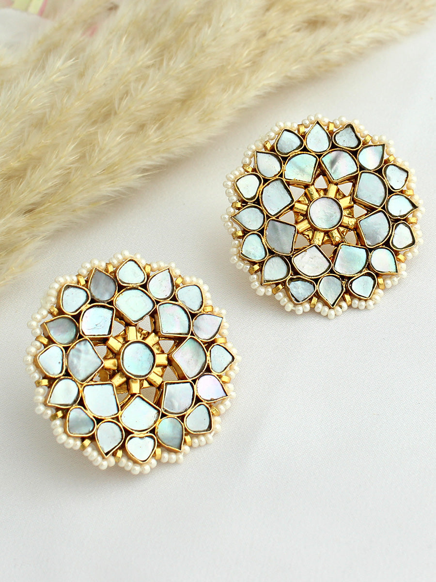 Ayanka Stud Earrings