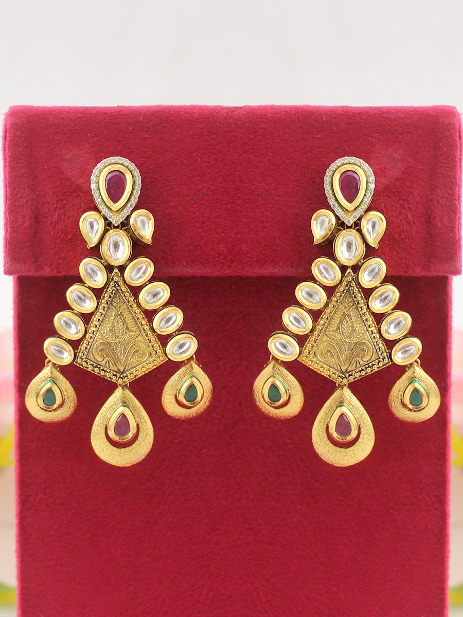 Shaiza Earrings