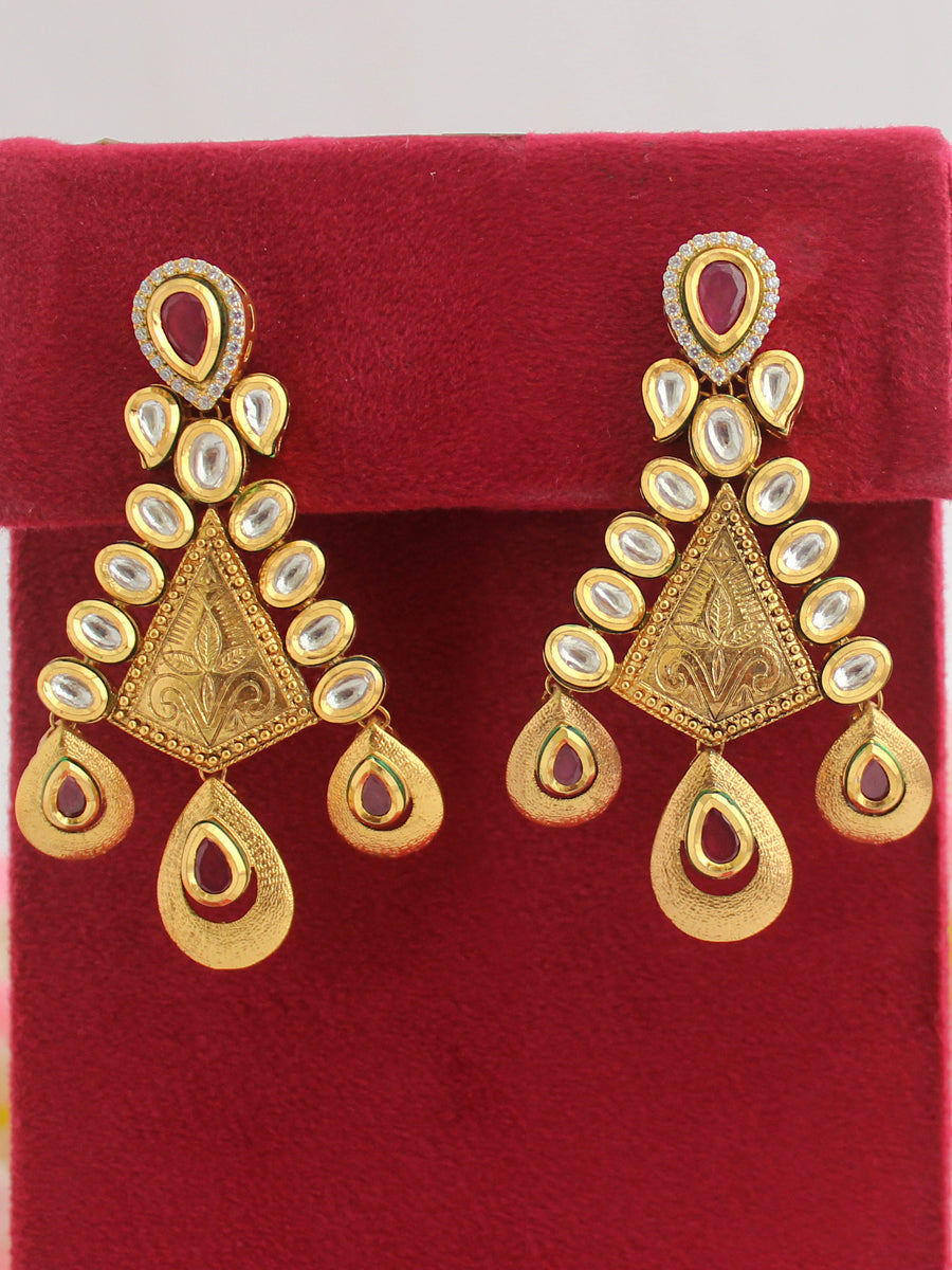 Shaiza Earrings