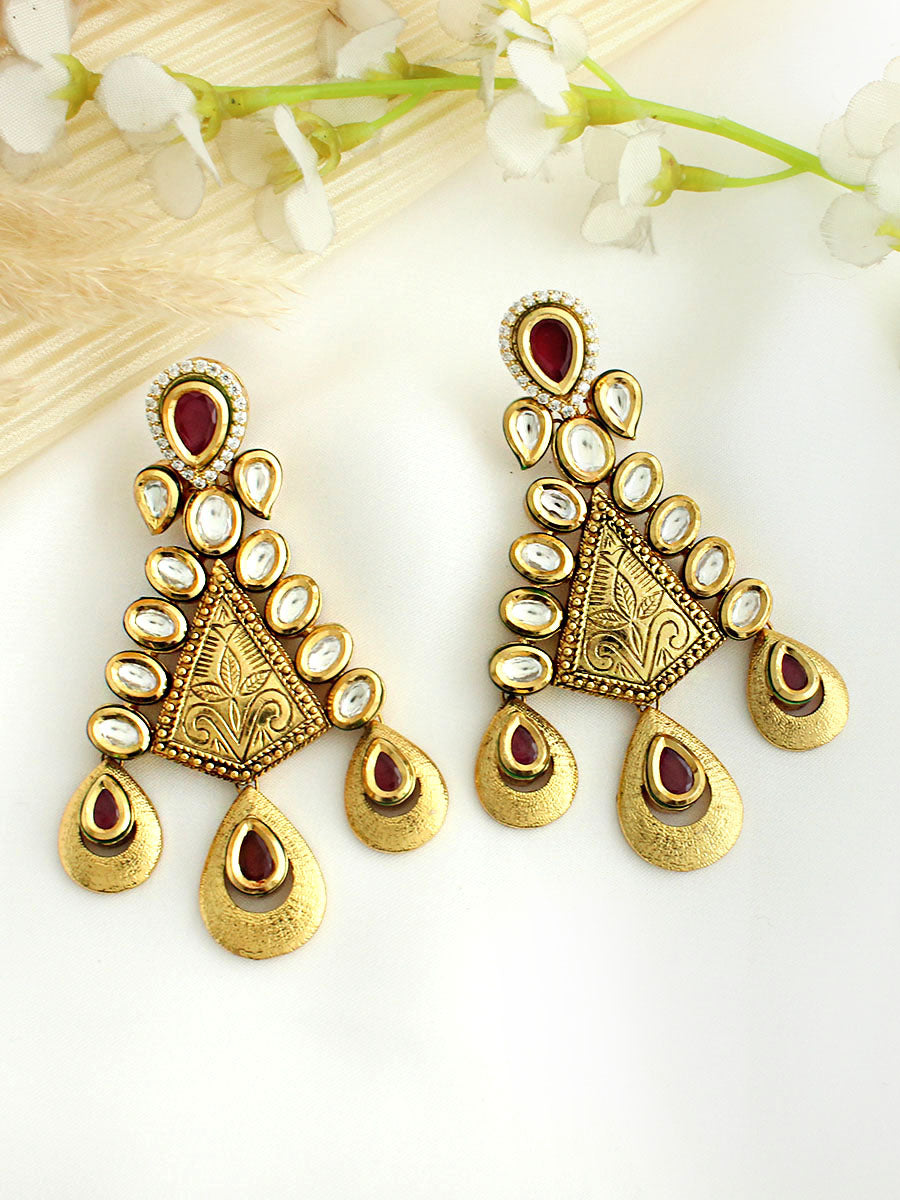 Shaiza Earrings - Maroon