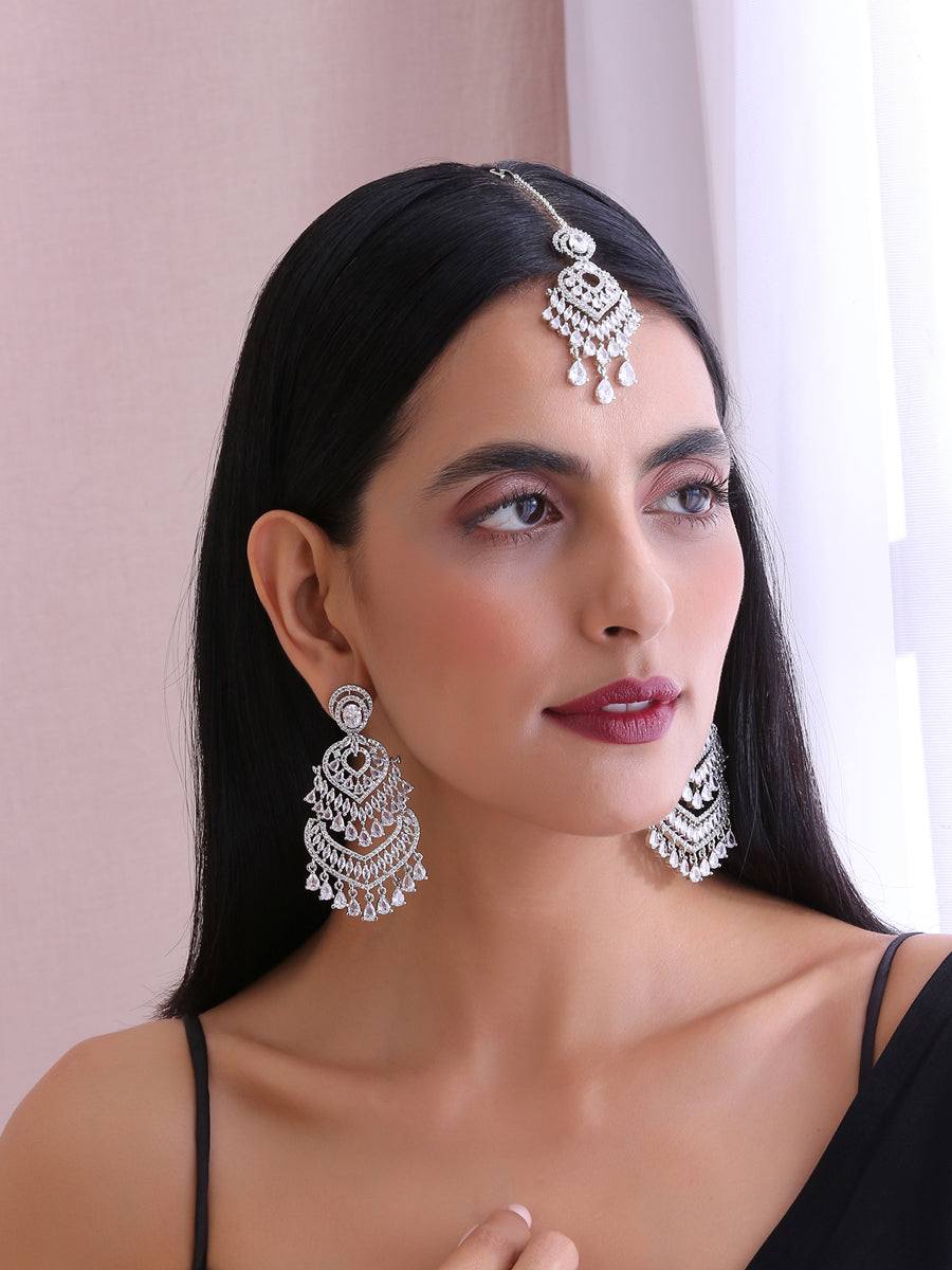 Noor Earrings & Tikka