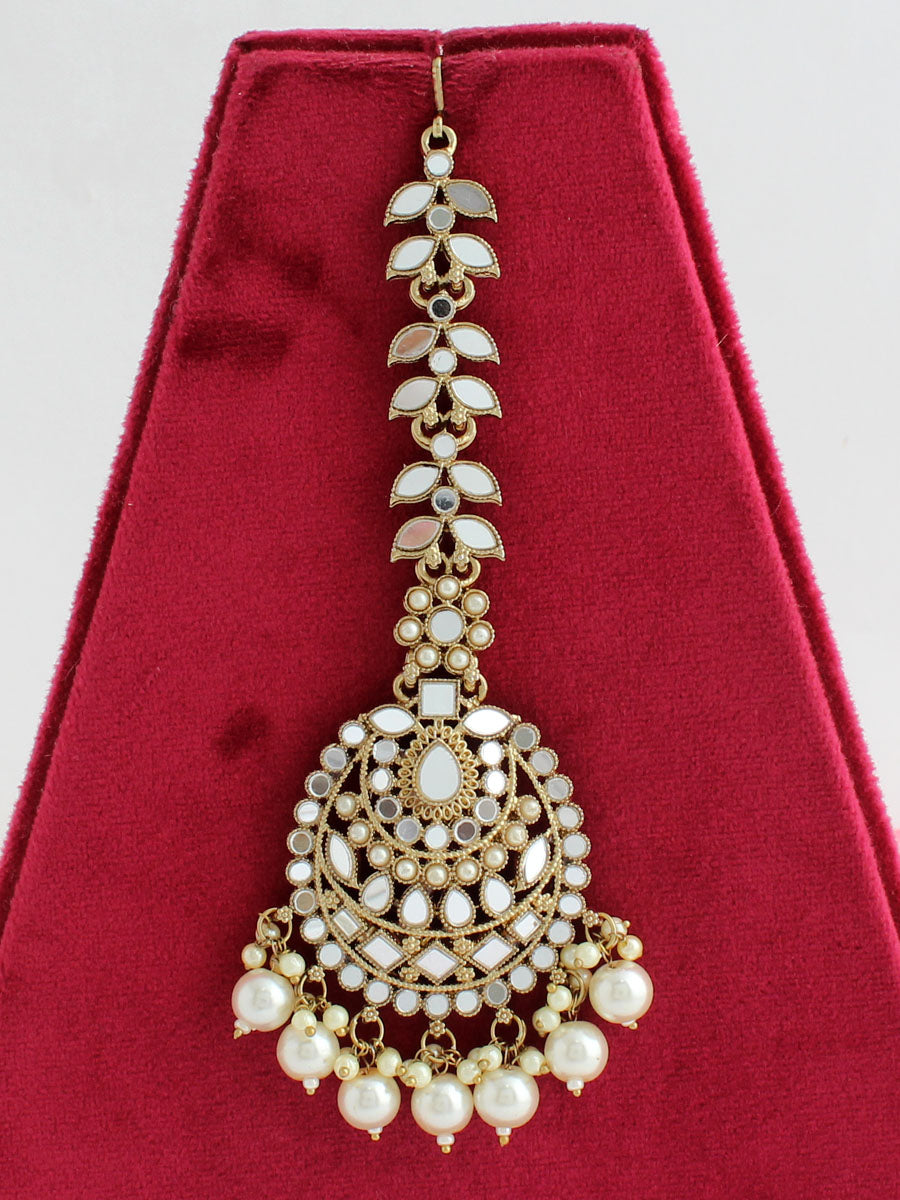 Amyra Maang Tikka-Antique gold