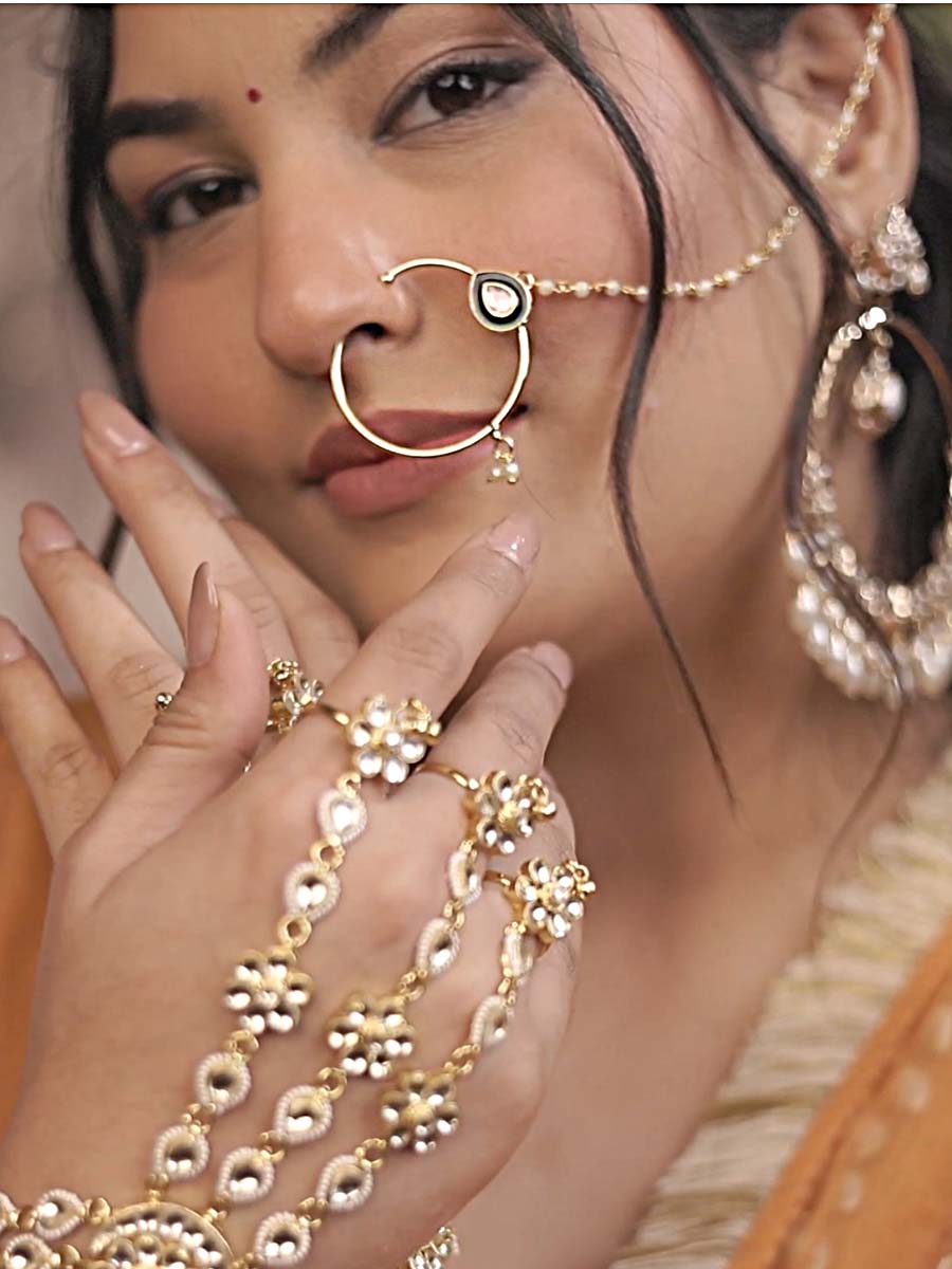 Gulnaaz Nose Ring