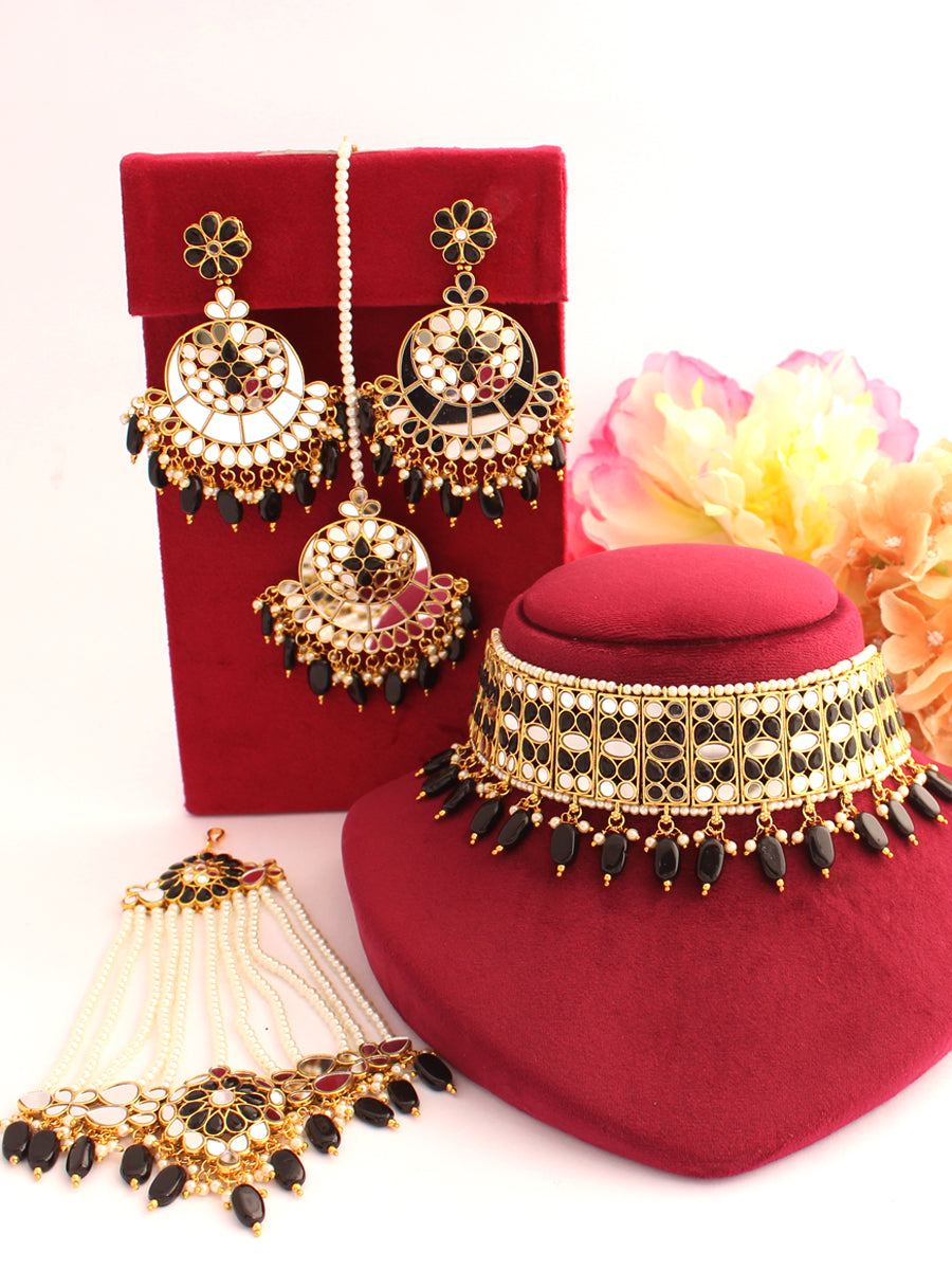 Nushrat Necklace Set-Black