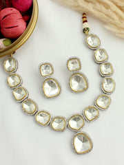 Italy Necklace Set - Metallic