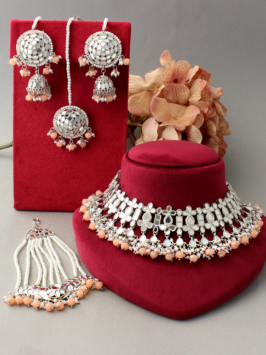 Nigaar Necklace Set-Peach