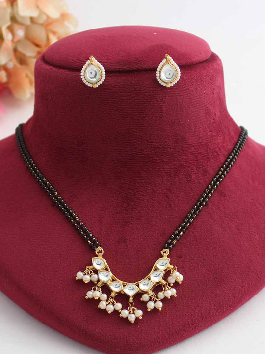 Pakhi Mangalsutra Necklace Set-Black