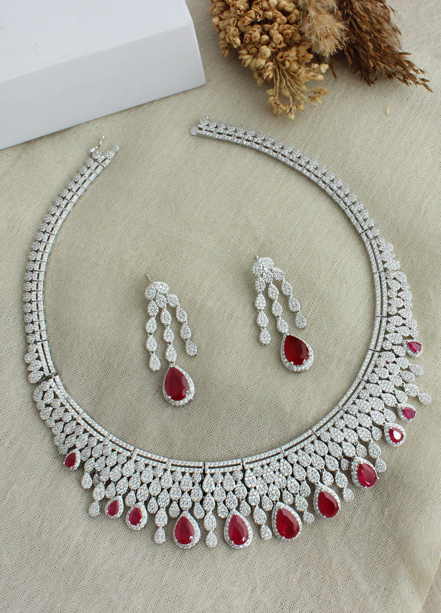 Nysa Necklace Set-Maroon