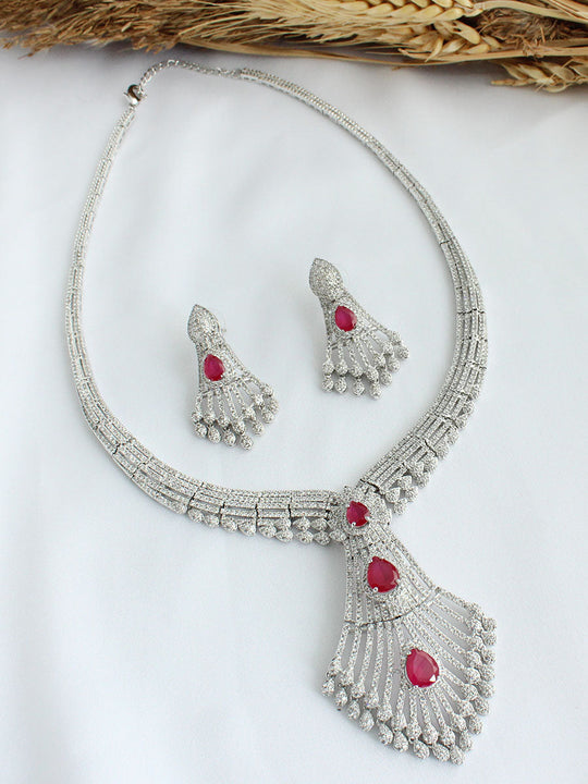 Alizeh Necklace Set - Maroon