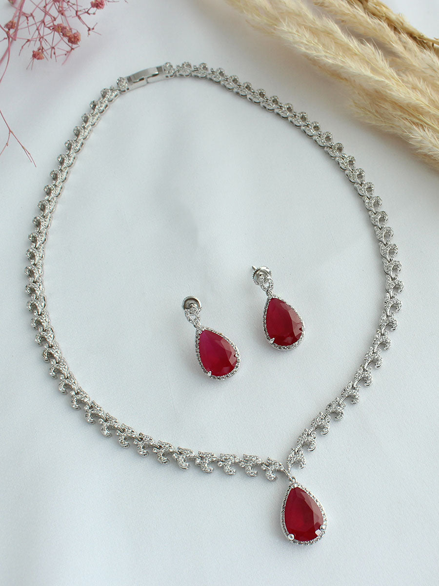 Nia Necklace Set - Maroon