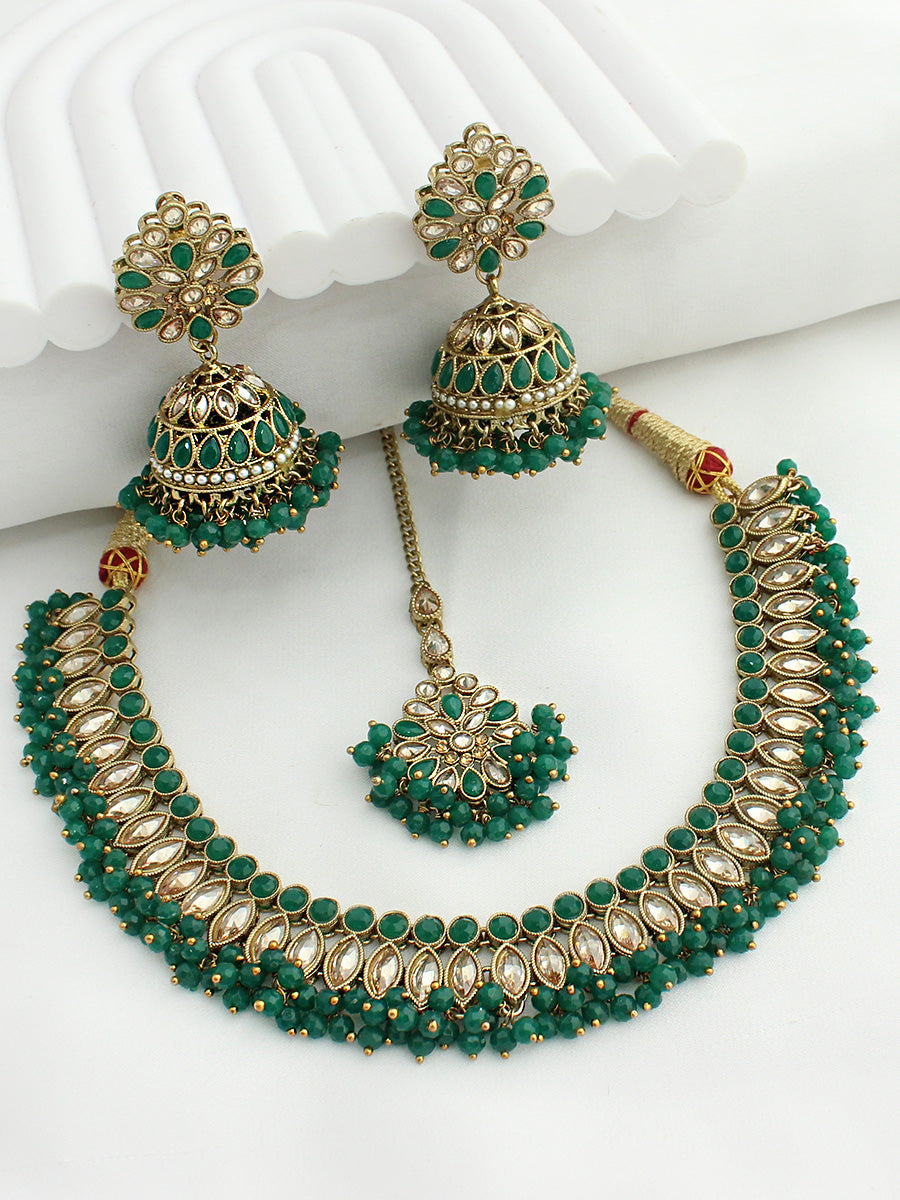 Abhilasha Necklace Set