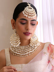 Navdha Necklace Set