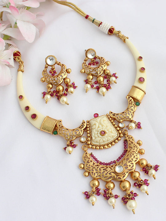 Niharika Necklace Set-Multicolor