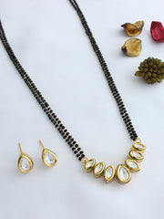 Saavi Mangalsutra Necklace Set - Black