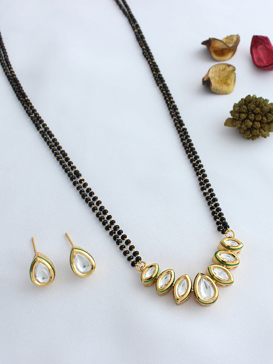 Saavi Mangalsutra Necklace Set - Black