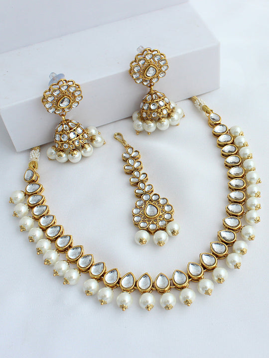 Damini Kundan Bib Necklace Set - Pearl