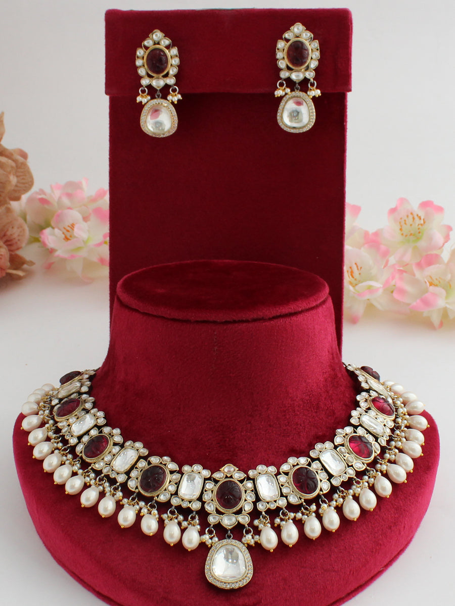 Kolkata Bib Necklace Set-Maroon