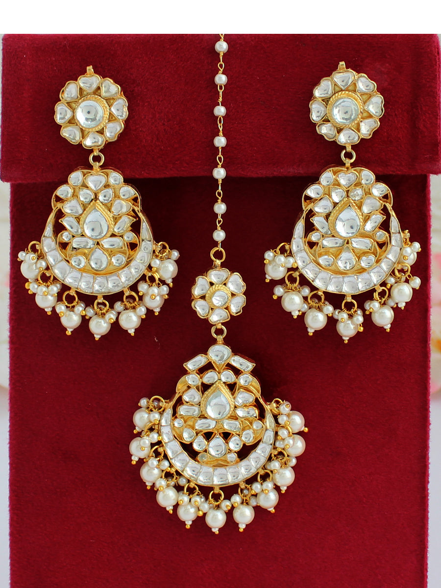 Shloka Layered Necklace Set