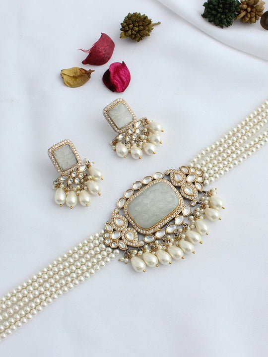 Pranika Choker Necklace Set-Ivory