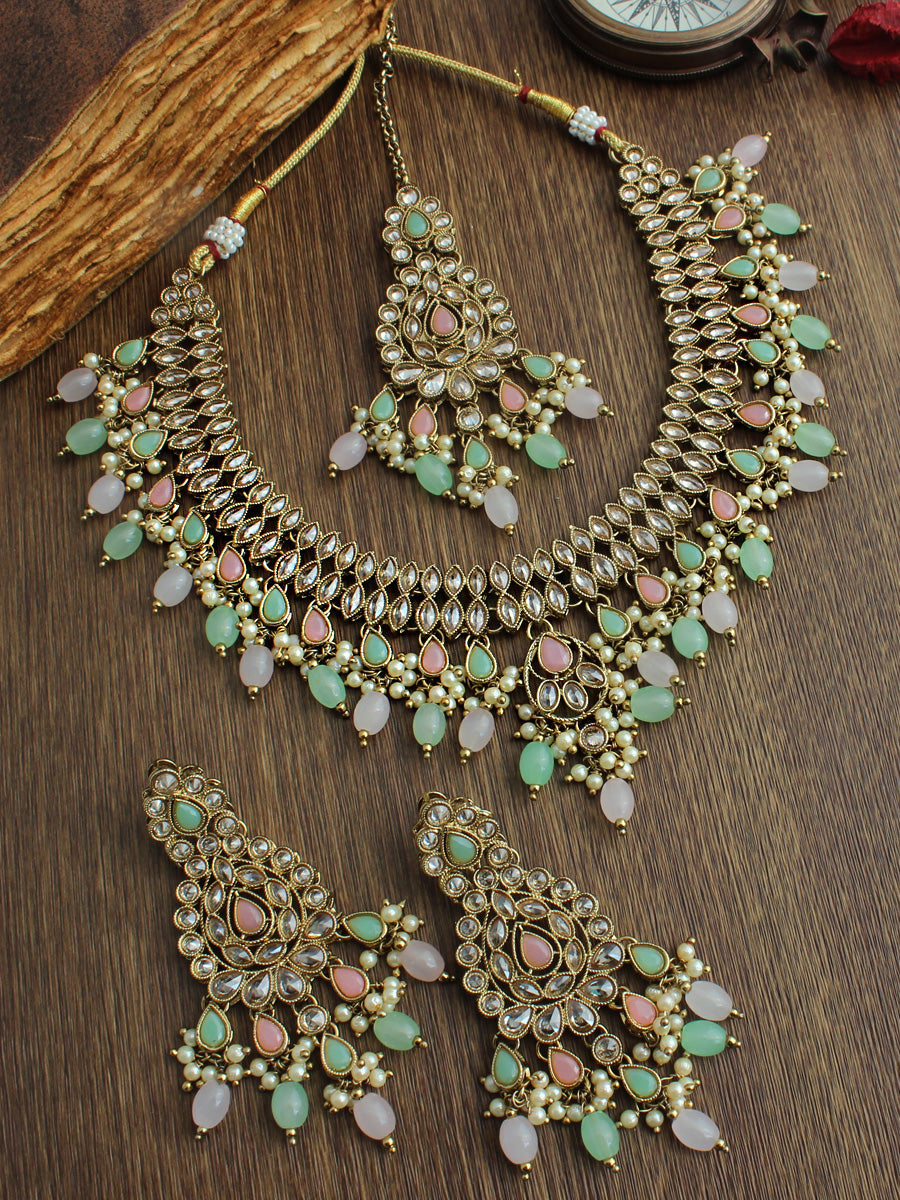 Shiza Necklace Set- Pastel Pink / Mint Green