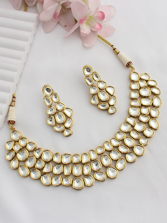 Alpita Bib Necklace Set - White