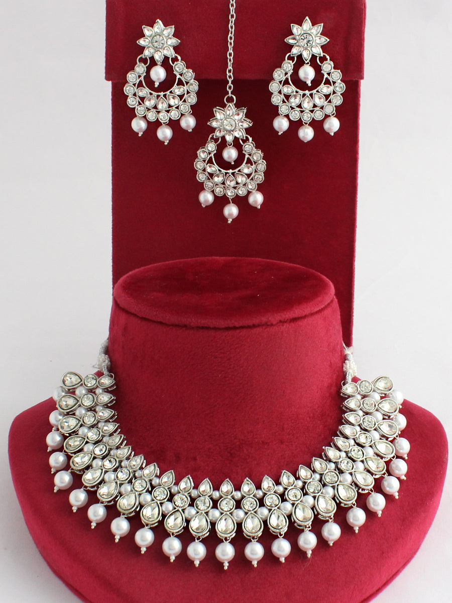 Prachi Bib Necklace Set-Silver