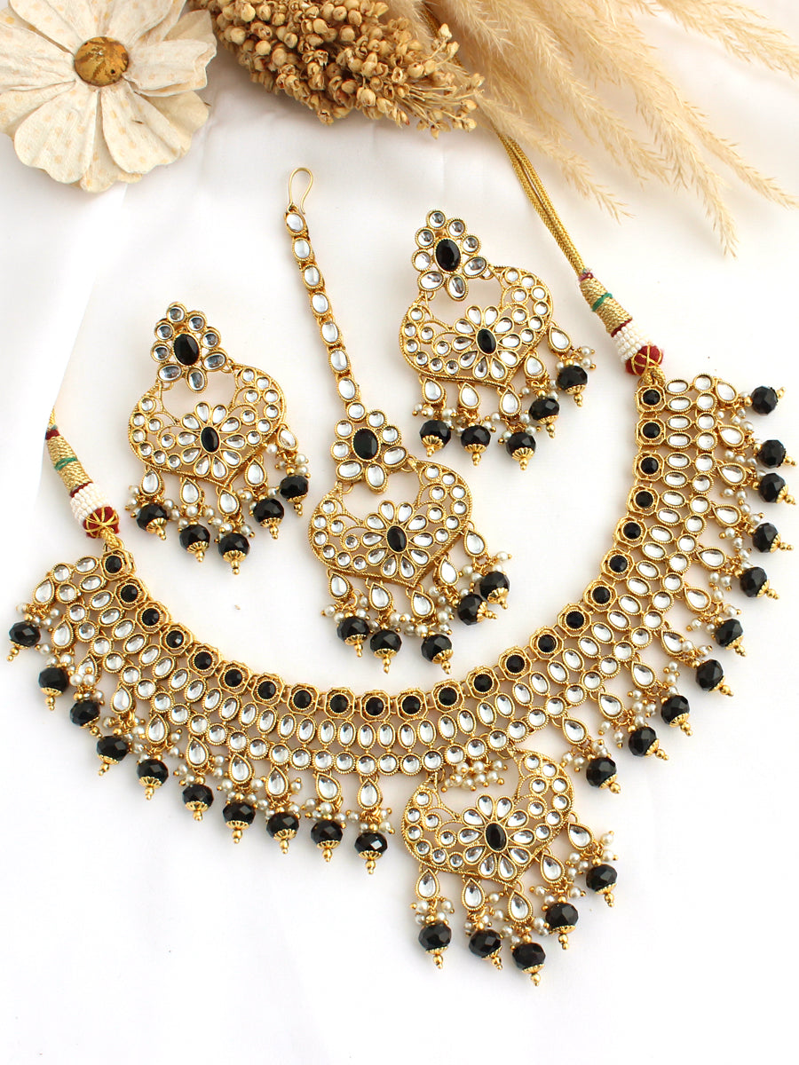 Ruhika Necklace Set-Black